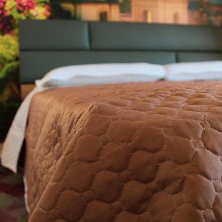 Lion Luxury Rooms Róma Kültér fotó